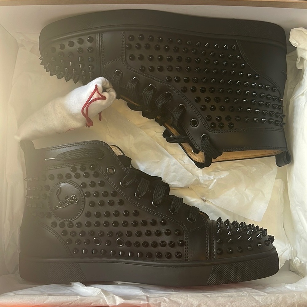 COPY - Red bottoms